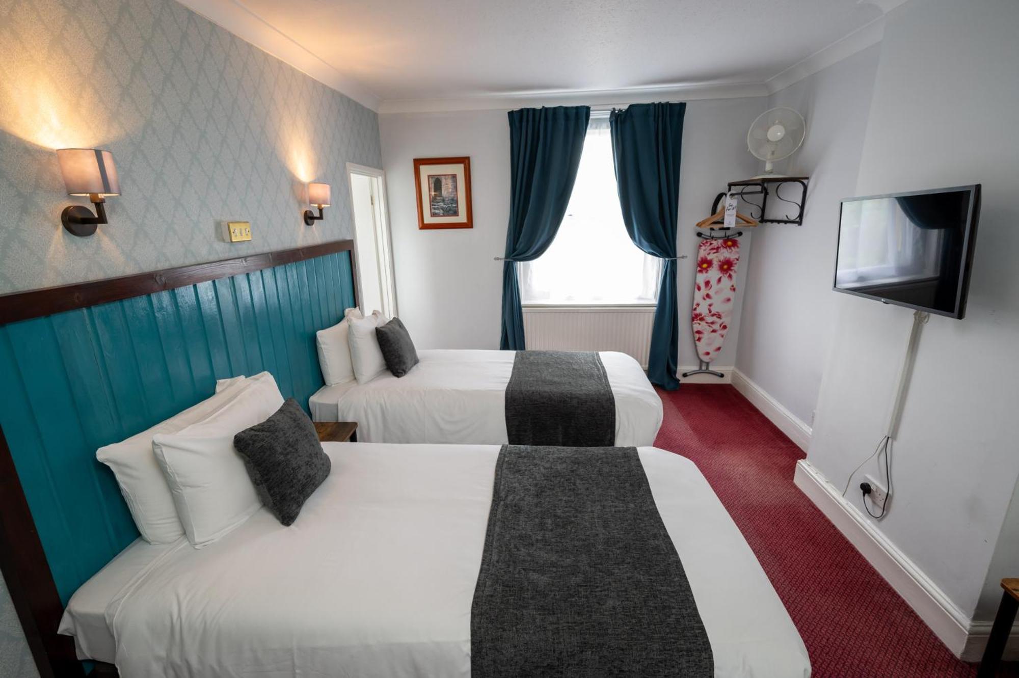 Rising Sun Hotel By Greene King Inns Cheltenham Luaran gambar