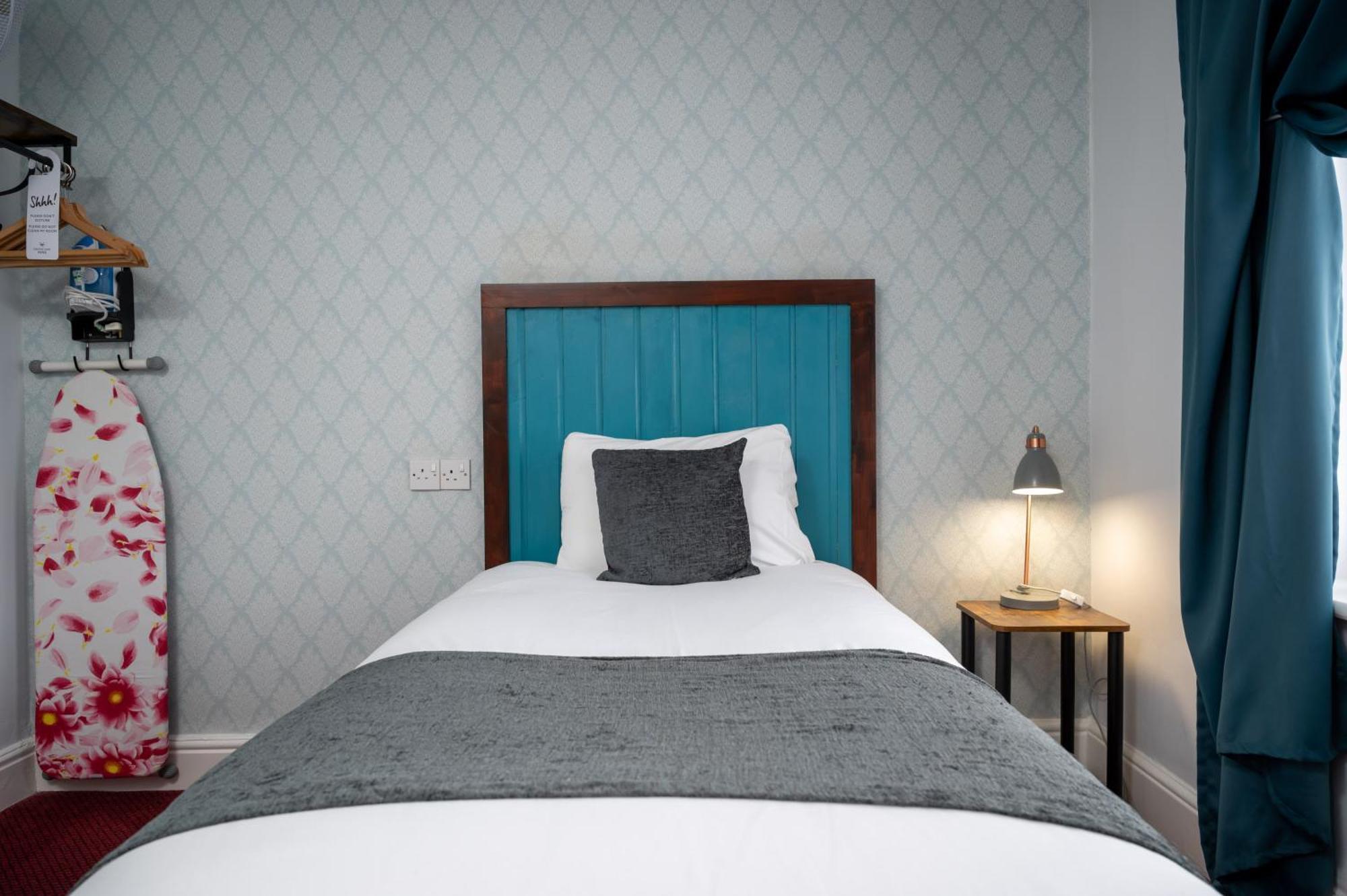 Rising Sun Hotel By Greene King Inns Cheltenham Luaran gambar