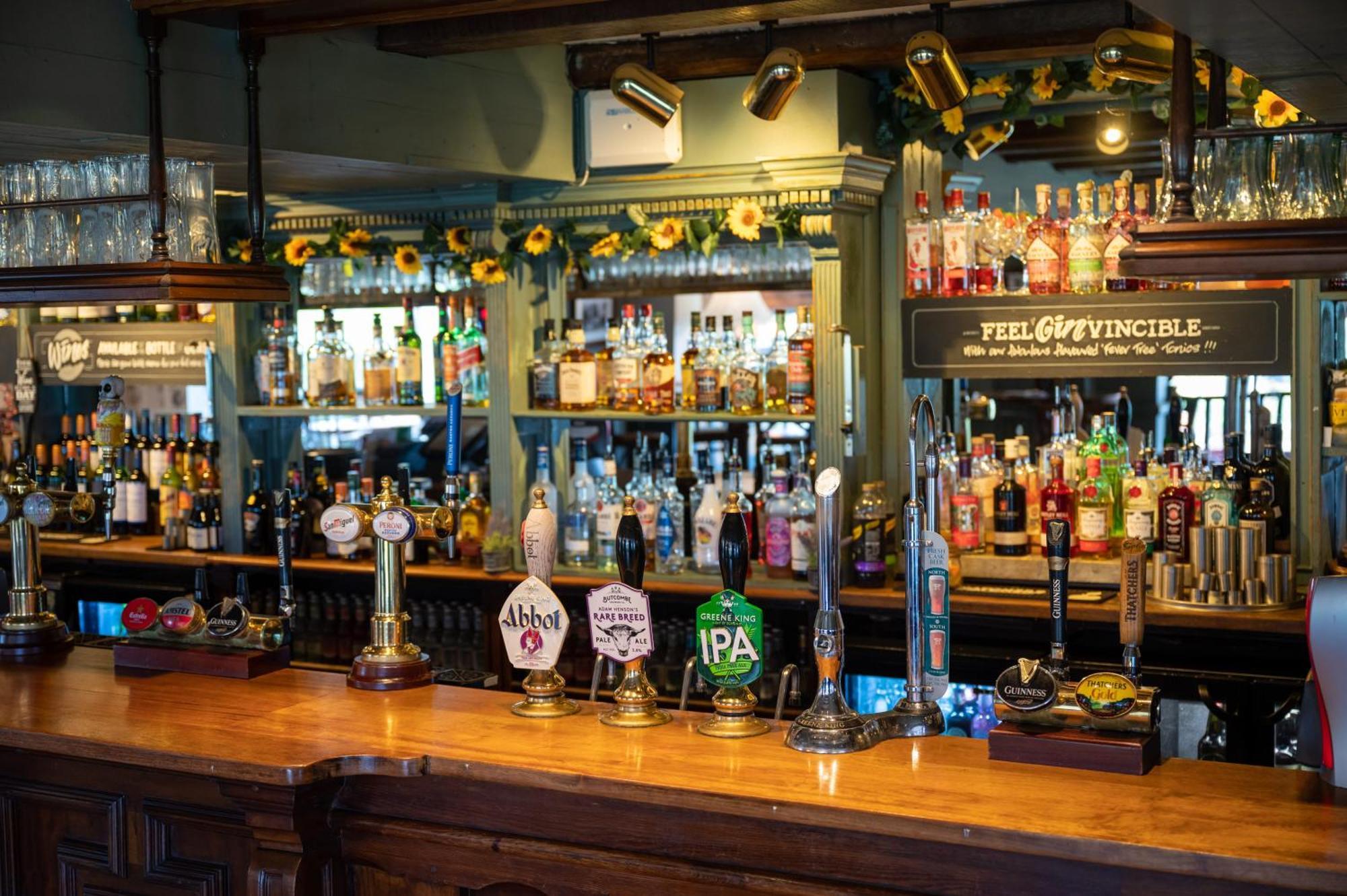 Rising Sun Hotel By Greene King Inns Cheltenham Luaran gambar